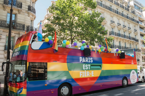 Gaypride-Paris-3176415854.png