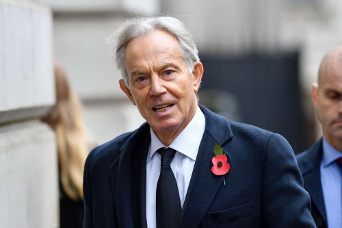 Fait-chevalier-par-la-reine-Tony-Blair-se-defend-face-a-ses-detracteurs.jpg