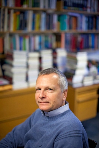 Dani-Rodrik-American-4005981306.jpg