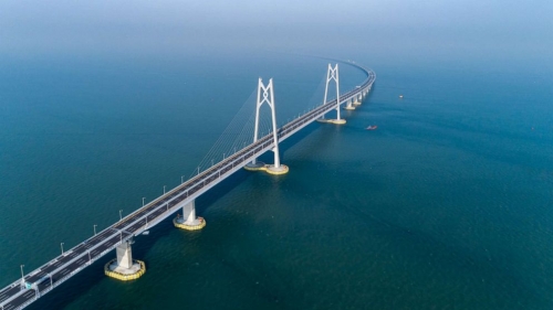 hong-kong-zhuhai-macau-bridge-3-gty-mem-181022_hpMain_16x9_992-3452657081.jpg