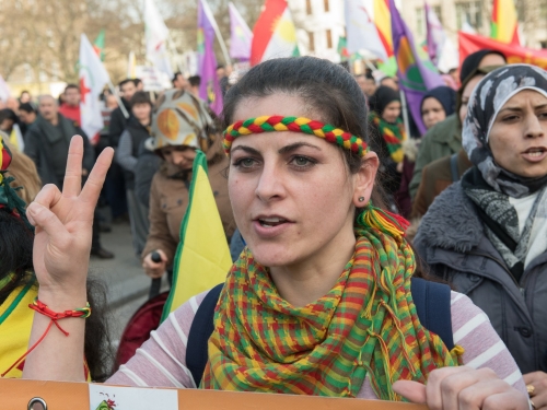 kurden-demonstration-100~_v-HintergrundL.jpg