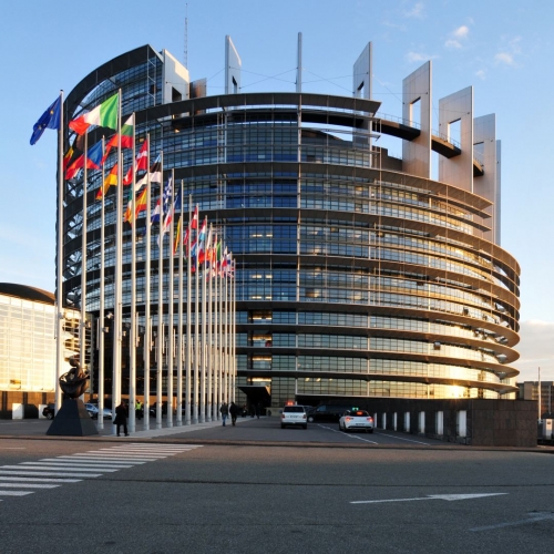 parlement-europeen-strasbourg.jpg