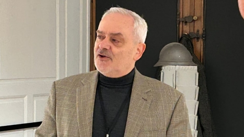 05e71e.jpg