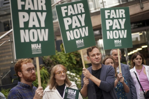 1147253-Britain_Strike_94911-1200x800-327919886.jpg