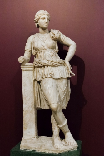 1200px-Artemis_statue_Istanbul_Archaeological_Museum_-_inv._121_T.jpg