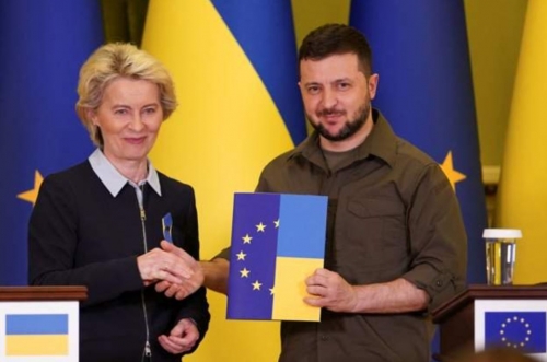 Von-der-Leyen-Zelensky-.jpg