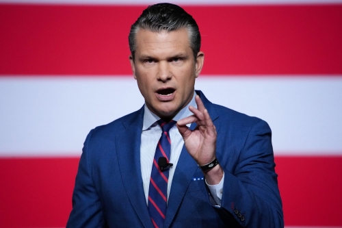 pete-hegseth-quantico-1-093025-3de5b0fdb8b2435e8a7c3aa5c7c814e6-965912266.jpg