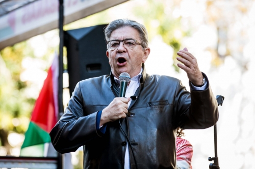 la-residence-secondaire-de-jean-luc-melenchon-a-ete-degradee-photo-d-illustration-sipa-chang-martin-1734435050.jpg
