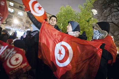 tunisNEU_demo_flag_1291296p.jpg