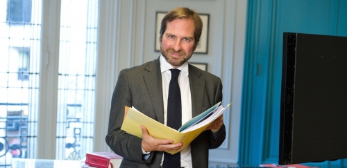 90-469436247.jpg