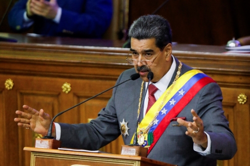 Nicolas-Maduro-26-1215432697.jpg