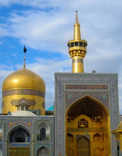 Imam_reza_shrine_in_Mashhad_(Longitudinal_Cropped).jpg