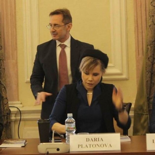 Darya-Dugina-Eliseo-Bertolasi-conferenza.jpg