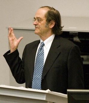 2007_Giovanni_Arrighi_lecture_in_South_Africa.jpg