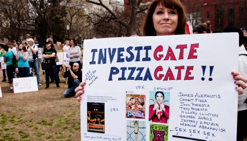 pizzagate-conspiracy-theory-1800803361.jpg