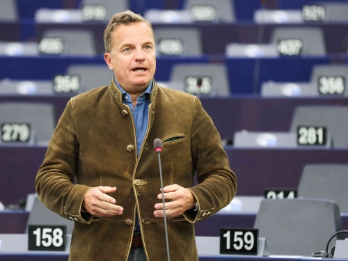 MEP-Georg-Mayer-02-2048x1536-2997301805.jpg