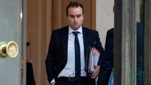 Sebastien-Lecornu-Premier-ministre-demissionnaire-de-France--55741232.jpg