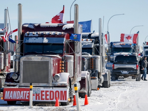 canada-truckers-protest-16438740314x3.jpg