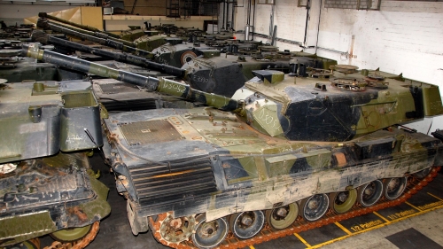 leopard-1-panzer-100~2400x1350.jpg