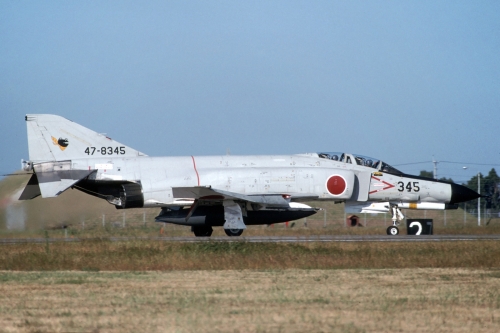 F-4EJ_Nyutabaru_(22041764572).jpg