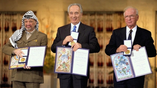 Flickr_-_Government_Press_Office_GPO_-_THE_NOBEL_PEACE_PRIZE_LAUREATES_FOR_1994_IN_OSLO-cropped.jpg