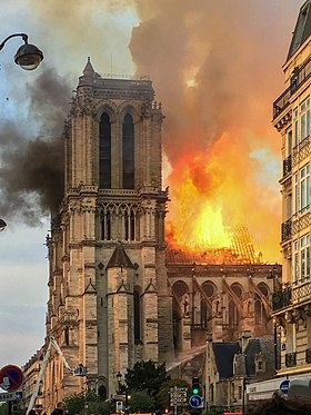 280px-Incendie_Notre_Dame_de_Paris.jpg