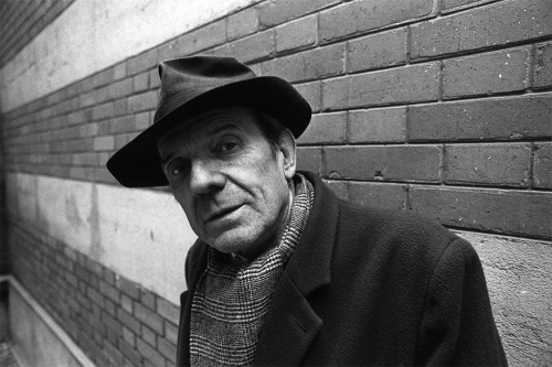 gilles-deleuze-est-mort-il-y-a-20-ans-il-n-est-toujours-pas-post-il-est-neoM272036-3800052947.jpg