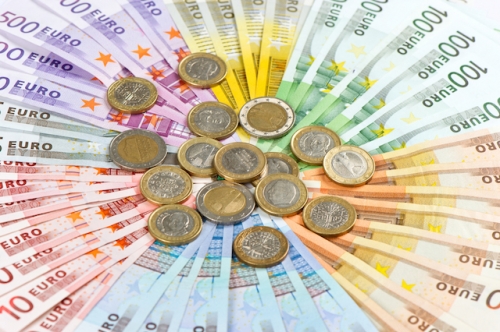 euro_coins_and_banknotes_shutterstock.jpeg