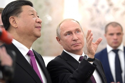 1024px-Vladimir_Putin_and_Xi_Jinping_2019-06-05_31.jpg
