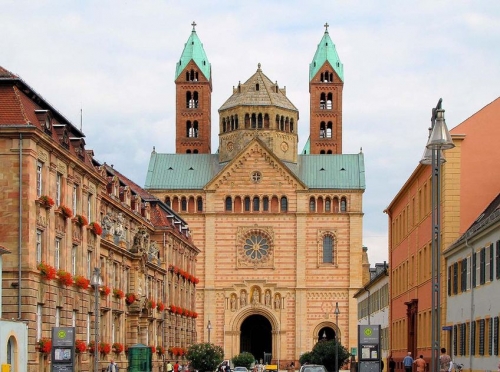 csm_Speyer-Dom-Kaiserdom_00_Foto_jr_LM-Archiv_c244cb6249.jpg